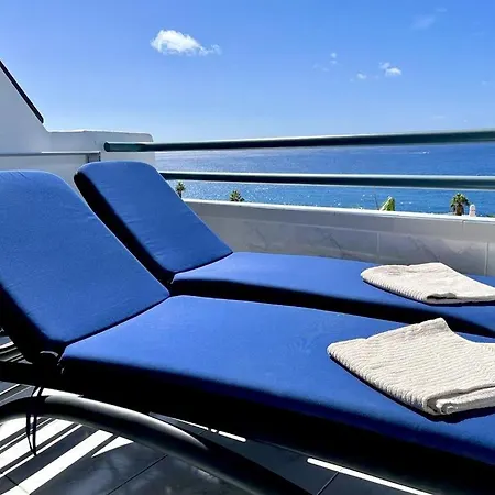 Wonderful Sea View * アデヘ